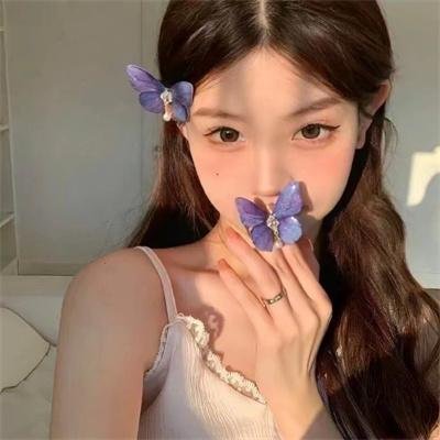 熟悉的她